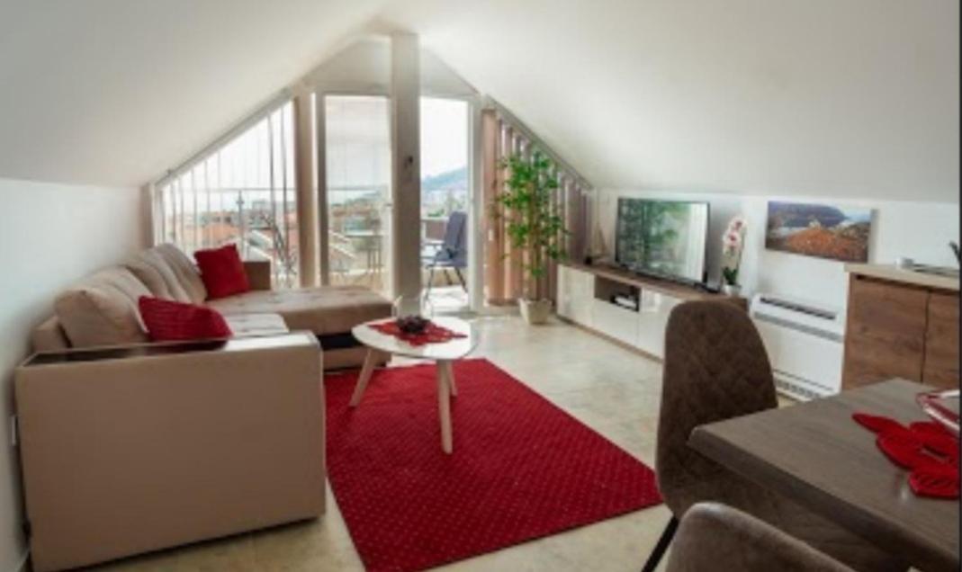 Apartment L Palace Budva Buitenkant foto