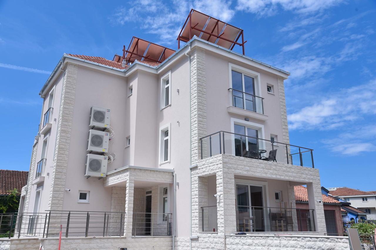 Apartment L Palace Budva Buitenkant foto