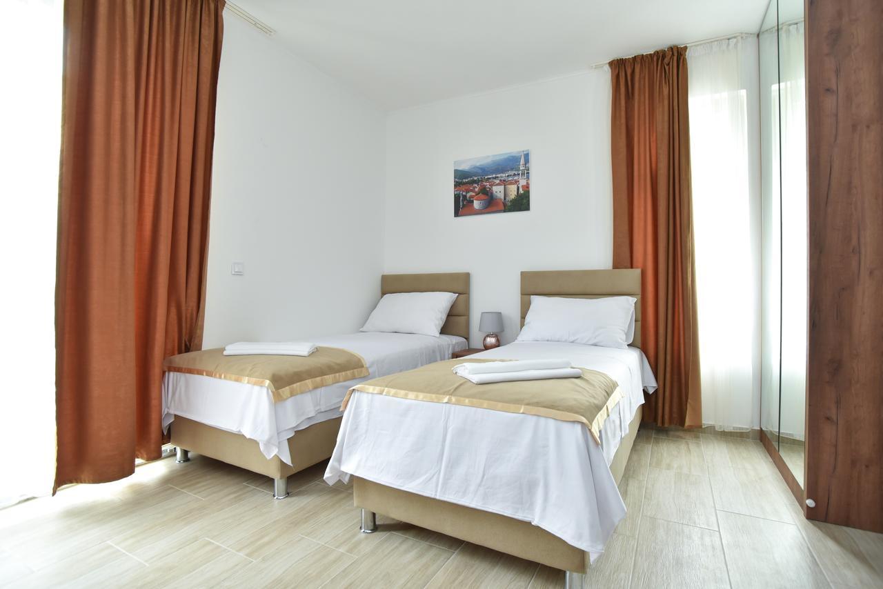 Apartment L Palace Budva Buitenkant foto